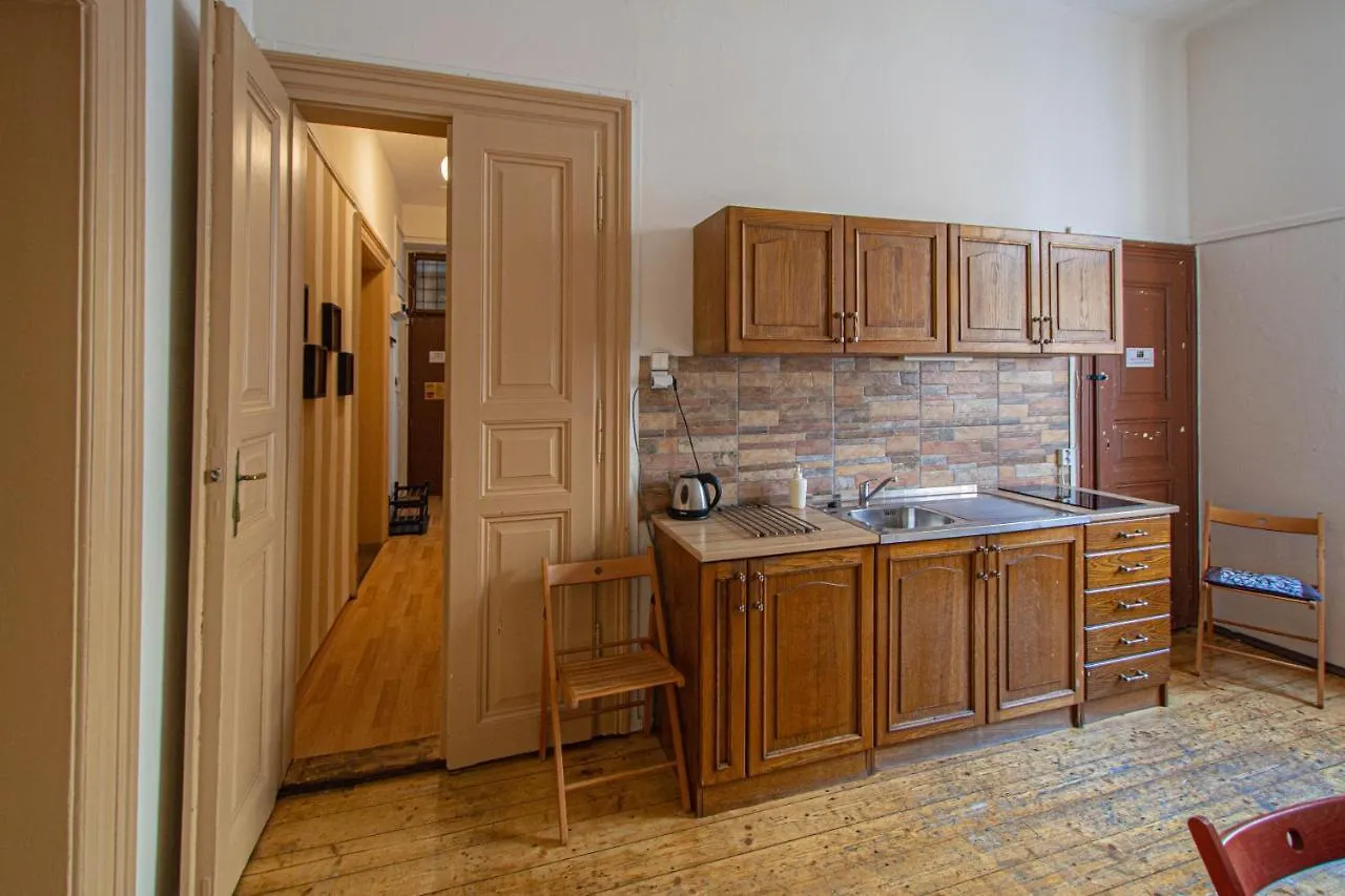 For Celebrations Spacious 3Bdr Apartment With Balcony 布拉格 捷克